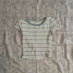 Small shirt, I think it’s supposed to be a crop top. That’s what I bought it as.